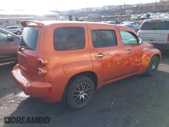 ✅ 2008 Chevrolet HHR LS • VIN: 3GNDA13D38S635583 • Lot: 41657879. Listed on IAAI with 185,060 mi. Free auction sales archive from the USA and detailed vehicle history report at DreamBid. Image 4.