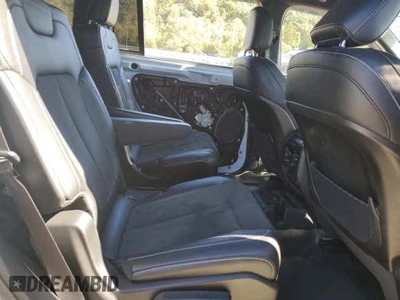 ✅ 2023 Jeep Grand Cherokee Laredo • VIN: 1C4RJKAG1P8840392 • Lot: 81921635. Listed on Copart with 36,266 mi. Free auction sales archive from the USA and detailed vehicle history report at DreamBid. Image 11.