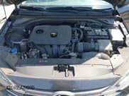 ✅ 2020 Hyundai Elantra Value Edition • VIN: 5NPD84LF1LH575538 • Lot: 42998696. Listed on IAAI with 172,548 mi. Free auction sales archive from the USA and detailed vehicle history report at DreamBid. Image 10.