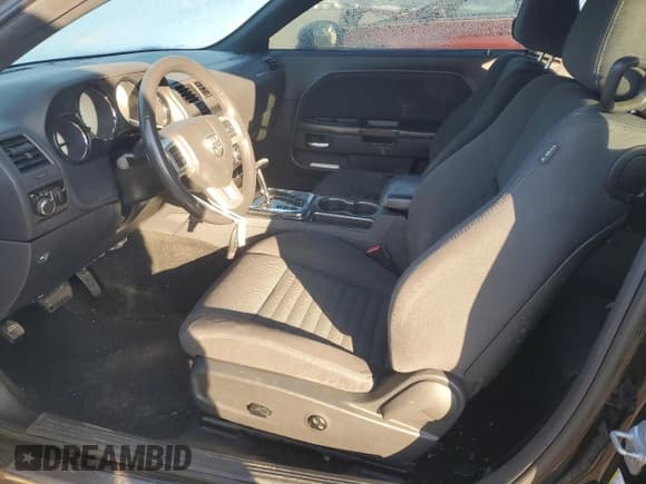 ✅ 2013 Dodge Challenger Rallye Redline • VIN: 2C3CDYAGXDH609310 • Lot: 42422445. Wystawiony na Copart z przebiegiem 120 624 mil. Bezpłatny archiwum sprzedaży aukcyjnych z USA i szczegółowy raport historii pojazdu na DreamBid. Zdjęcie 7.