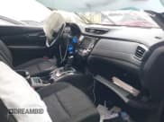 ✅ 2019 Nissan Rogue SV • VIN: KNMAT2MT4KP507294 • Lot: 43654010. Listed on IAAI with 128,065 mi. Free auction sales archive from the USA and detailed vehicle history report at DreamBid. Image 5.