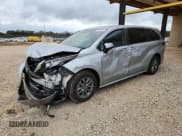 ✅ 2021 Toyota Sienna LE • VIN: 5TDKSKFC3MS032637 • Lot: 85379815. Listed on Copart with 32,481 mi. Free auction sales archive from the USA and detailed vehicle history report at DreamBid. Image 1.