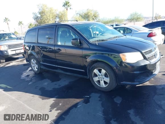 ✅ 2012 Dodge Grand Caravan SXT • VIN: 2C4RDGCG9CR128440 • Lot: 43595151. Wystawiony na IAAI z przebiegiem 186 518 mil. Bezpłatny archiwum sprzedaży aukcyjnych z USA i szczegółowy raport historii pojazdu na DreamBid. Zdjęcie 12.