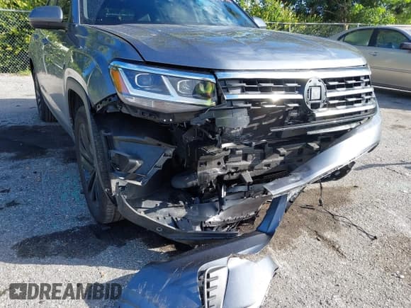 ✅ 2022 Volkswagen Atlas SE • VIN: 1V2WC2CA4NC207397 • Lot: 43461502. Listed on IAAI with 45,021 mi. Free auction sales archive from the USA and detailed vehicle history report at DreamBid. Image 6.