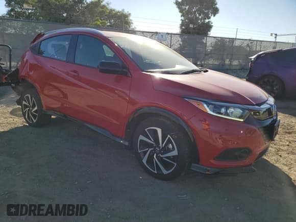 ✅ 2019 Honda HR-V Sport • VIN: 3CZRU5H19KG700257 • Lot: 90873635. Listed on Copart with 57,879 mi. Free auction sales archive from the USA and detailed vehicle history report at DreamBid. Image 4.