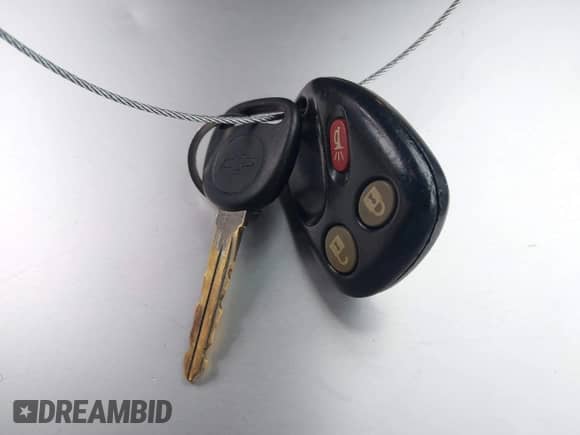 2005 Chevrolet Equinox LT with VIN 2CNDL63F456182713, listed as a IAAI auction lot 43282231 with 118,801 mi miles and . Bid and sale history available at DreamBid. Image 11.