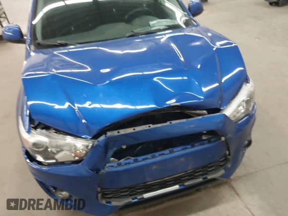 2015 Mitsubishi Outlander ES с VIN 4A4AR3AU2FE017030, выставлен на аукционе IAAI как лот 42898882 с пробегом 105 396 миль миль и . История ставок и продаж доступна на DreamBid. Изображение 6.