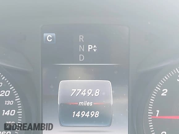 ✅ 2017 Mercedes-Benz C 300 • VIN: 55SWF4KB9HU182405 • Лот: 43150195. Опубликован ранее на IAAI с пробегом 149 498 миль. Бесплатный доступ к архиву аукционных продаж из США и подробный отчёт об истории автомобиля на DreamBid. Изображение 7.