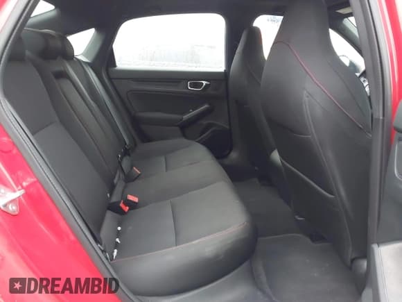 ✅ 2025 Honda Civic Si • VIN: 2HGFE1E52SH474540 • Лот: 43539261. Опубликован ранее на IAAI с пробегом 8 301 миль. Бесплатный доступ к архиву аукционных продаж из США и подробный отчёт об истории автомобиля на DreamBid. Изображение 8.