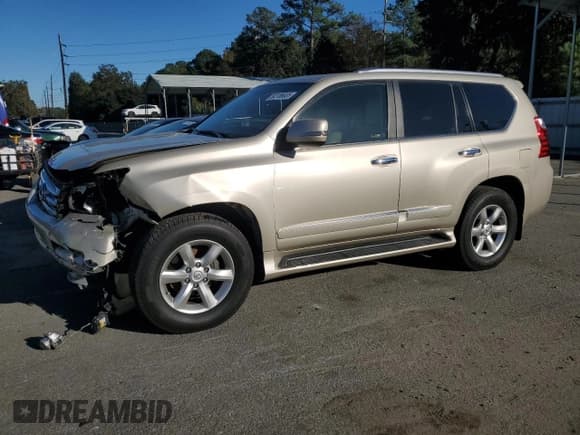 ✅ 2011 Lexus GX 460 Premium • VIN: JTJJM7FX9B5022393 • Lot: 92186635. Wystawiony na Copart z przebiegiem 135 842 mil. Bezpłatny archiwum sprzedaży aukcyjnych z USA i szczegółowy raport historii pojazdu na DreamBid. Zdjęcie 1.