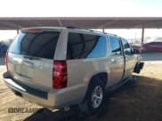 ✅ 2007 Chevrolet Suburban LT • VIN: 1GNFC16JX7J174161 • Lot: 43600044. Listed on IAAI with 155,047 mi. Free auction sales archive from the USA and detailed vehicle history report at DreamBid. Image 4.