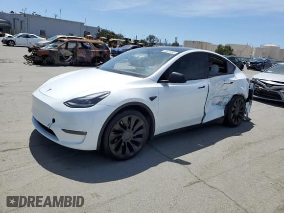 ✅ 2022 Tesla Model Y Performance • VIN: 7SAYGDEF6NF397082 • Lot: 55823435. Listed on Copart with Not provided. Free auction sales archive from the USA and detailed vehicle history report at DreamBid. Image 1.