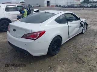 ✅ 2013 Hyundai Genesis Coupe Grand Touring • VIN: KMHHU6KJ4DU092594 • Lot: 42539611. Wystawiony na IAAI z przebiegiem 156 286 mil. Bezpłatny archiwum sprzedaży aukcyjnych z USA i szczegółowy raport historii pojazdu na DreamBid. Zdjęcie 4.
