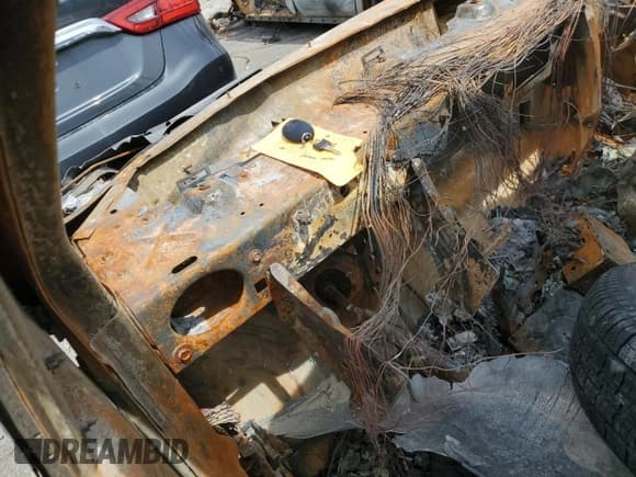 ✅ 2004 Chevrolet Venture LS • VIN: 1GNDX03E14D115703 • Лот: 50544145. Опубликован ранее на Copart с пробегом Не указан. Бесплатный доступ к архиву аукционных продаж из США и подробный отчёт об истории автомобиля на DreamBid. Изображение 9.