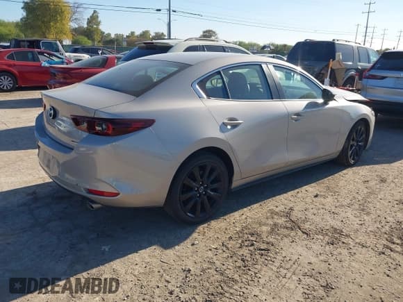 ✅ 2025 Mazda 3 S Select Sport • VIN: 3MZBPABM6SM466510 • Lot: 43796084. Listed on IAAI with 17,902 mi. Free auction sales archive from the USA and detailed vehicle history report at DreamBid. Image 4.