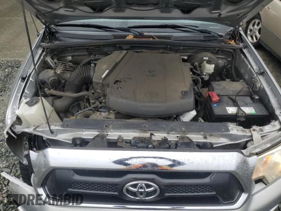 ✅ 2015 Toyota Tacoma PreRunner • VIN: 5TFJU4GN8FX071707 • Лот: 91524575. Опубликован ранее на Copart с пробегом 107 730 миль. Бесплатный доступ к архиву аукционных продаж из США и подробный отчёт об истории автомобиля на DreamBid. Изображение 11.