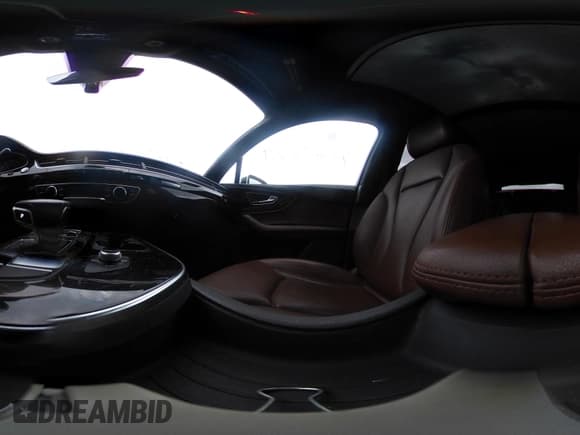 ✅ 2017 Audi Q7 Prestige • VIN: WA1VAAF75HD021003 • Лот: 43728669. Опубликован ранее на IAAI с пробегом 144 516 миль. Бесплатный доступ к архиву аукционных продаж из США и подробный отчёт об истории автомобиля на DreamBid. Изображение 18.