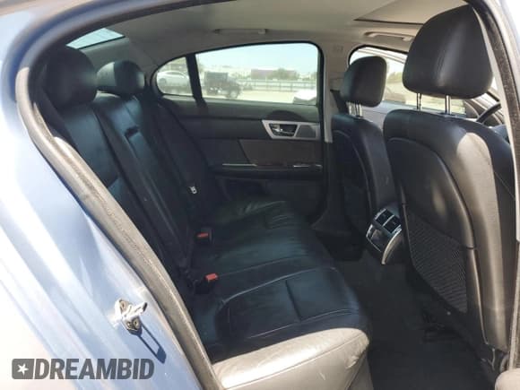 ✅ 2013 Jaguar XF RWD • VIN: SAJWA0E77D8S91277 • Lot: 63109595. Listed on Copart with 81,735 mi. Free auction sales archive from the USA and detailed vehicle history report at DreamBid. Image 10.