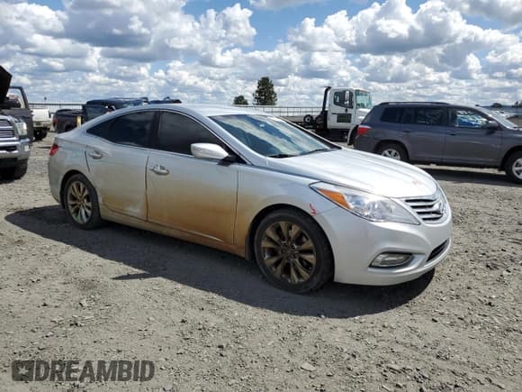 ✅ 2013 Hyundai Azera • VIN: KMHFG4JG7DA218926 • Лот: 57419495. Опубликован ранее на Copart с пробегом 90 968 миль. Бесплатный доступ к архиву аукционных продаж из США и подробный отчёт об истории автомобиля на DreamBid. Изображение 4.