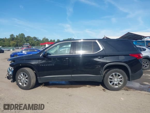 ✅ 2019 Chevrolet Traverse LS • VIN: 1GNEVFKW0KJ162114 • Lot: 43371734. Wystawiony na IAAI z przebiegiem 114 863 mil. Bezpłatny archiwum sprzedaży aukcyjnych z USA i szczegółowy raport historii pojazdu na DreamBid. Zdjęcie 15.