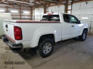 ✅ 2018 Chevrolet Colorado 2WD Work Truck • VIN: 1GCHSBEA2J1143280 • Лот: 76504264. Опубликован ранее на Copart с пробегом 82 077 миль. Бесплатный доступ к архиву аукционных продаж из США и подробный отчёт об истории автомобиля на DreamBid. Изображение 3.