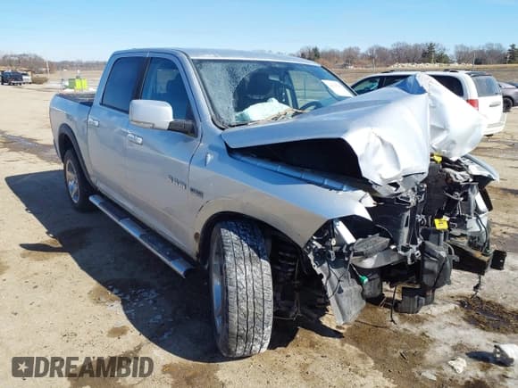 ✅ 2010 Dodge 1500 SLT • VIN: 1D7RV1CT3AS260229 • Lot: 41629225. Wystawiony na IAAI z przebiegiem 104 429 mil. Bezpłatny archiwum sprzedaży aukcyjnych z USA i szczegółowy raport historii pojazdu na DreamBid. Zdjęcie 1.