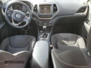 ✅ 2016 Jeep Cherokee Latitude • VIN: 1C4PJMCB8GW296554 • Lot: 84764875. Listed on Copart with 64,170 mi. Free auction sales archive from the USA and detailed vehicle history report at DreamBid. Image 8.