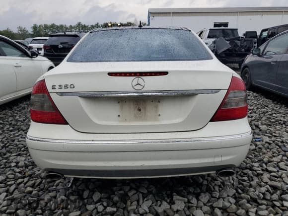 ✅ 2009 Mercedes-Benz E 350 Luxury • VIN: WDBUF56X29B390634 • Лот: 83810135. Опубликован ранее на Copart с пробегом 160 634 миль. Бесплатный доступ к архиву аукционных продаж из США и подробный отчёт об истории автомобиля на DreamBid. Изображение 6.