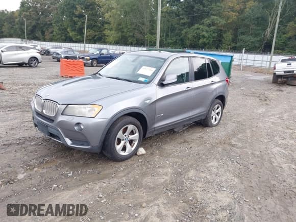 ✅ 2011 BMW X3 28i • VIN: 5UXWX5C57BL702438 • Лот: 43327306. Опубликован ранее на IAAI с пробегом 116 514 миль. Бесплатный доступ к архиву аукционных продаж из США и подробный отчёт об истории автомобиля на DreamBid. Изображение 2.