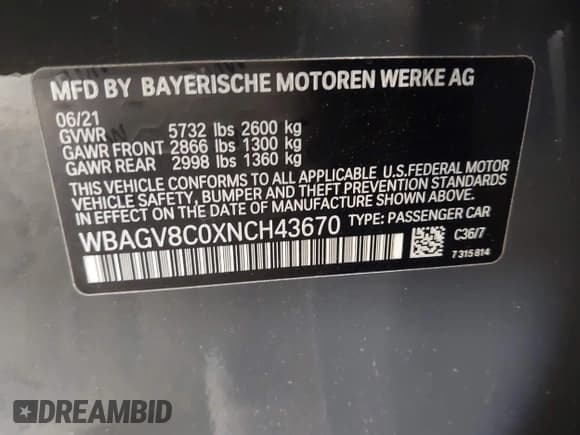✅ 2022 BMW 8 Series M850i • VIN: WBAGV8C0XNCH43670 • Lot: 42411551. Wystawiony na IAAI z przebiegiem 75 492 mil. Bezpłatny archiwum sprzedaży aukcyjnych z USA i szczegółowy raport historii pojazdu na DreamBid. Zdjęcie 9.