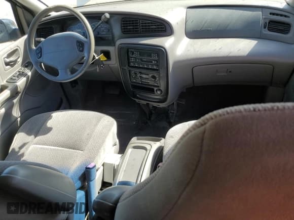 ✅ 2000 Ford Windstar LX • VIN: 2FMZA5148YBA13068 • Лот: 73173764. Опубликован ранее на Copart с пробегом 159 782 миль. Бесплатный доступ к архиву аукционных продаж из США и подробный отчёт об истории автомобиля на DreamBid. Изображение 8.