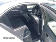 ✅ 2013 Mercedes-Benz C 250 Sport • VIN: WDDGF4HB9DA785781 • Lot: 42720415. Wystawiony na IAAI z przebiegiem 141 724 mil. Bezpłatny archiwum sprzedaży aukcyjnych z USA i szczegółowy raport historii pojazdu na DreamBid. Zdjęcie 8.