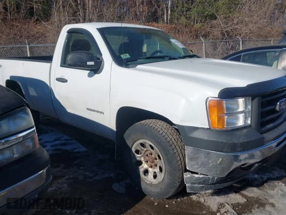 ✅ 2013 GMC Sierra 1500 Work Truck • VIN: 1GTN2TEX8DZ170566 • Лот: 41419618. Опубликован ранее на IAAI с пробегом 181 548 миль. Бесплатный доступ к архиву аукционных продаж из США и подробный отчёт об истории автомобиля на DreamBid. Изображение 13.