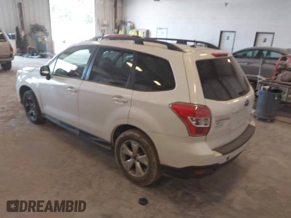 2015 Subaru Forester Premium с VIN JF2SJAFC9FH518620, выставлен на аукционе IAAI как лот 42855712 с пробегом 231 372 миль миль и . История ставок и продаж доступна на DreamBid. Изображение 3.