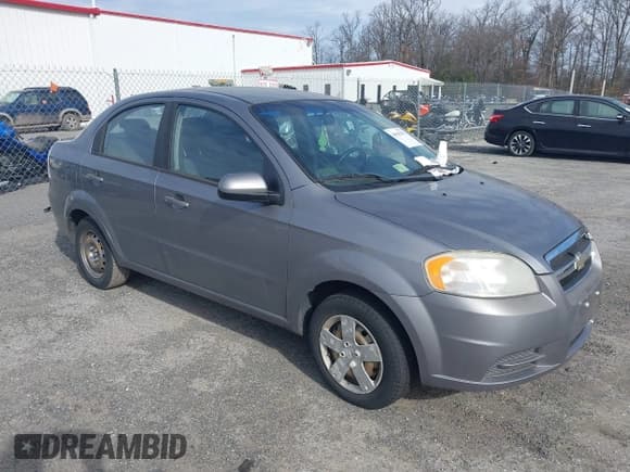 ✅ 2011 Chevrolet Aveo 1LT • VIN: KL1TD5DE6BB216289 • Lot: 41585455. Wystawiony na IAAI z przebiegiem Nie podano. Bezpłatny archiwum sprzedaży aukcyjnych z USA i szczegółowy raport historii pojazdu na DreamBid. Zdjęcie 1.