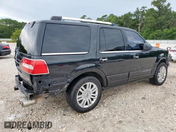 ✅ 2014 Lincoln Navigator • VIN: 5LMJJ2H56EEL04045 • Lot: 68944305. Listed on Copart with 225,696 mi. Free auction sales archive from the USA and detailed vehicle history report at DreamBid. Image 3.