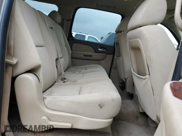 ✅ 2009 GMC Yukon XL SLE 3SB • VIN: 1GKFK26339R207948 • Lot: 66017405. Listed on Copart with 215,141 mi. Free auction sales archive from the USA and detailed vehicle history report at DreamBid. Image 11.