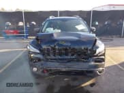 ✅ 2017 Jeep Cherokee Trailhawk • VIN: 1C4PJMBS3HW584386 • Lot: 41347068. Wystawiony na IAAI z przebiegiem 80 598 mil. Bezpłatny archiwum sprzedaży aukcyjnych z USA i szczegółowy raport historii pojazdu na DreamBid. Zdjęcie 12.