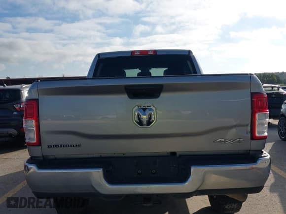 ✅ 2023 Ram 2500 Big Horn • VIN: 3C6UR5DJ5PG539184 • Lot: 43265378. Listed on IAAI with 76,820 mi. Free auction sales archive from the USA and detailed vehicle history report at DreamBid. Image 16.