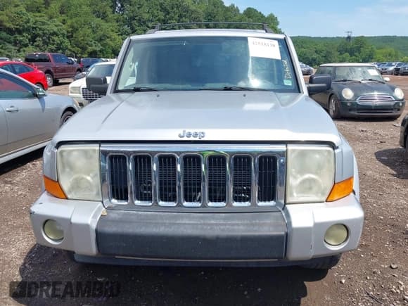 ✅ 2010 Jeep Commander Sport • VIN: 1J4RH4GK1AC148604 • Лот: 42518138. Опубликован ранее на IAAI с пробегом 170 261 миль. Бесплатный доступ к архиву аукционных продаж из США и подробный отчёт об истории автомобиля на DreamBid. Изображение 6.