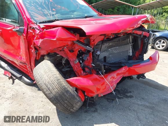 ✅ 2019 Chevrolet Silverado 1500 RST • VIN: 1GCRYEED6KZ211405 • Lot: 42986234. Wystawiony na IAAI z przebiegiem 93 246 mil. Bezpłatny archiwum sprzedaży aukcyjnych z USA i szczegółowy raport historii pojazdu na DreamBid. Zdjęcie 6.