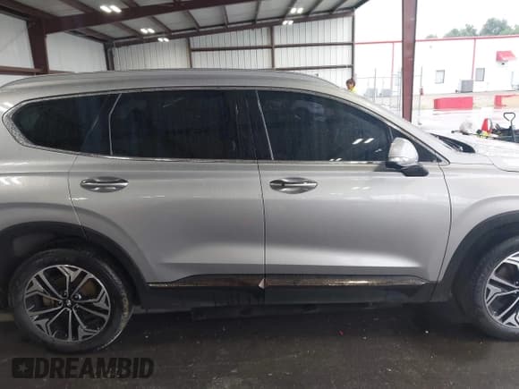 ✅ 2020 Hyundai Santa Fe Limited • VIN: 5NMS5CAA1LH200330 • Лот: 42630133. Опубликован ранее на IAAI с пробегом 90 016 миль. Бесплатный доступ к архиву аукционных продаж из США и подробный отчёт об истории автомобиля на DreamBid. Изображение 14.