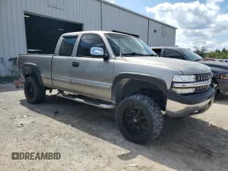 ✅ 2000 Chevrolet Silverado 1500 LT • VIN: 1GCEK19T1YE392763 • Лот: 74084504. Опубликован ранее на Copart с пробегом 264 502 миль. Бесплатный доступ к архиву аукционных продаж из США и подробный отчёт об истории автомобиля на DreamBid. Изображение 4.