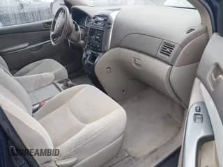 ✅ 2007 Toyota Sienna LE • VIN: 5TDZK23C27S001175 • Lot: 43703778. Listed on IAAI with 222,898 mi. Free auction sales archive from the USA and detailed vehicle history report at DreamBid. Image 5.