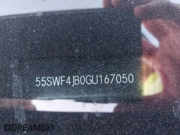 ✅ 2016 Mercedes-Benz C 300 Luxury • VIN: 55SWF4JB0GU167050 • Лот: 43464889. Опубликован ранее на IAAI с пробегом 87 949 миль. Бесплатный доступ к архиву аукционных продаж из США и подробный отчёт об истории автомобиля на DreamBid. Изображение 17.