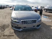 ✅ 2012 Audi S4 Premium Plus • VIN: WAUBGAFL5CA000602 • Lot: 87122995. Wystawiony na Copart z przebiegiem 162 499 mil. Bezpłatny archiwum sprzedaży aukcyjnych z USA i szczegółowy raport historii pojazdu na DreamBid. Zdjęcie 5.