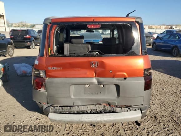 ✅ 2003 Honda Element EX • VIN: 5J6YH28583L017973 • Lot: 92347165. Listed on Copart with 81,418 mi. Free auction sales archive from the USA and detailed vehicle history report at DreamBid. Image 6.