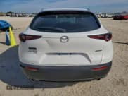 ✅ 2023 Mazda CX-30 S Select • VIN: 3MVDMBBM7PM560542 • Lot: 94560395. Wystawiony na Copart z przebiegiem 4 308 mil. Bezpłatny archiwum sprzedaży aukcyjnych z USA i szczegółowy raport historii pojazdu na DreamBid. Zdjęcie 6.