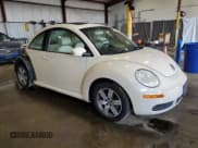 ✅ 2006 Volkswagen Beetle • VIN: 3VWRW31C46M405295 • Lot: 70849495. Wystawiony na Copart z przebiegiem 131 246 mil. Bezpłatny archiwum sprzedaży aukcyjnych z USA i szczegółowy raport historii pojazdu na DreamBid. Zdjęcie 4.
