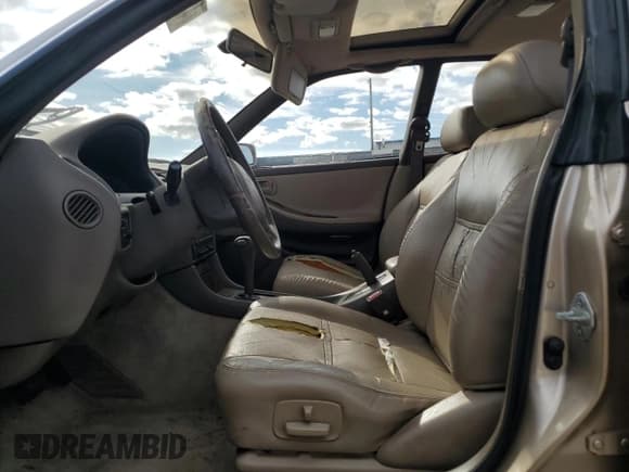 ✅ 1995 Lexus ES 300 • VIN: JT8GK13T9S0106923 • Lot: 42738215. Wystawiony na Copart z przebiegiem 157 383 mil. Bezpłatny archiwum sprzedaży aukcyjnych z USA i szczegółowy raport historii pojazdu na DreamBid. Zdjęcie 7.